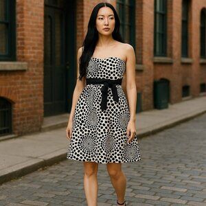 The Limited Womens Size 6 Black White Polka Dots Strapless Fit and Flare Dress